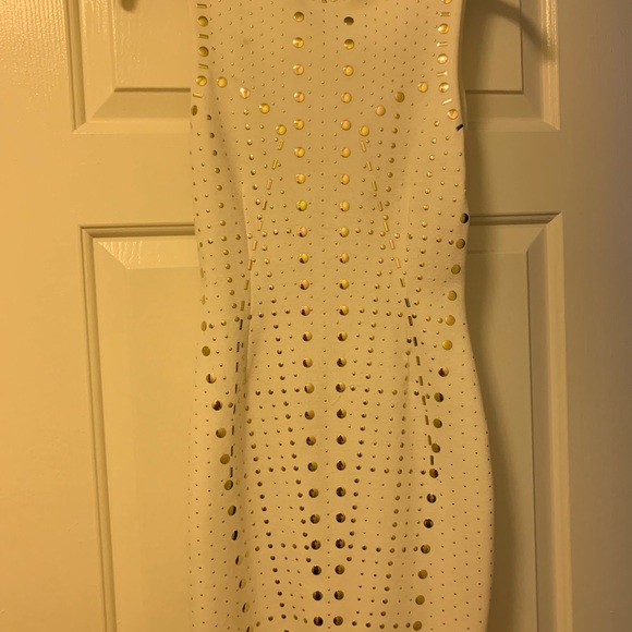 Guess studded 👗 - Picture 2 of 5